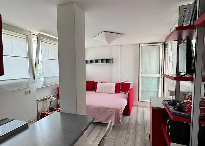 Apartment Terrace - 6th Floor Red- *